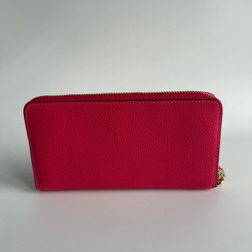 Coach Long Zip Around Pink Pebbled Leather Wristlet Wallet Excellent